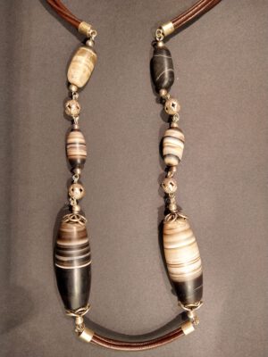 Antique banded agate necklace handmade with sterling silver – view 12