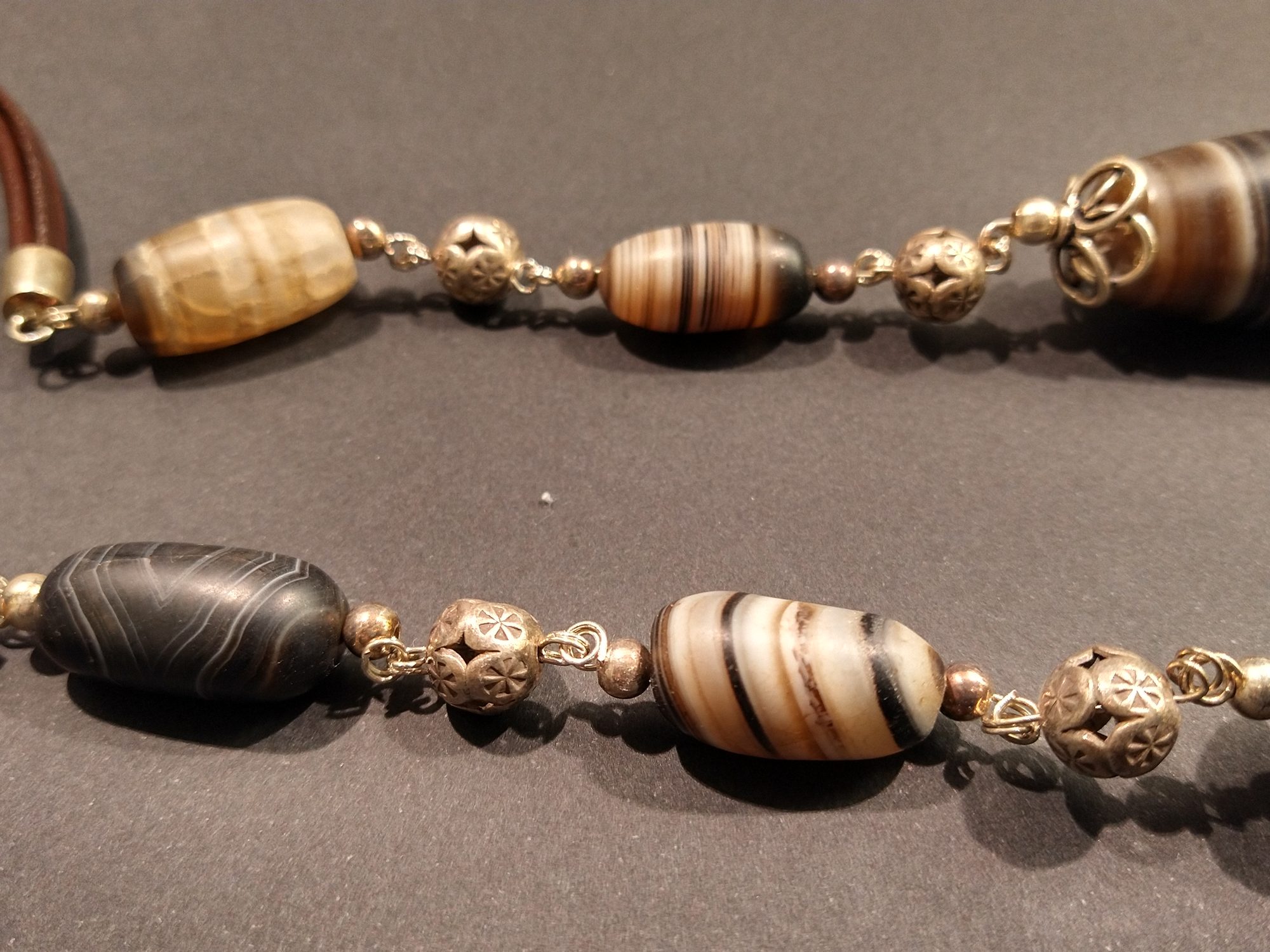 Antique banded agate necklace handmade with sterling silver – view 13