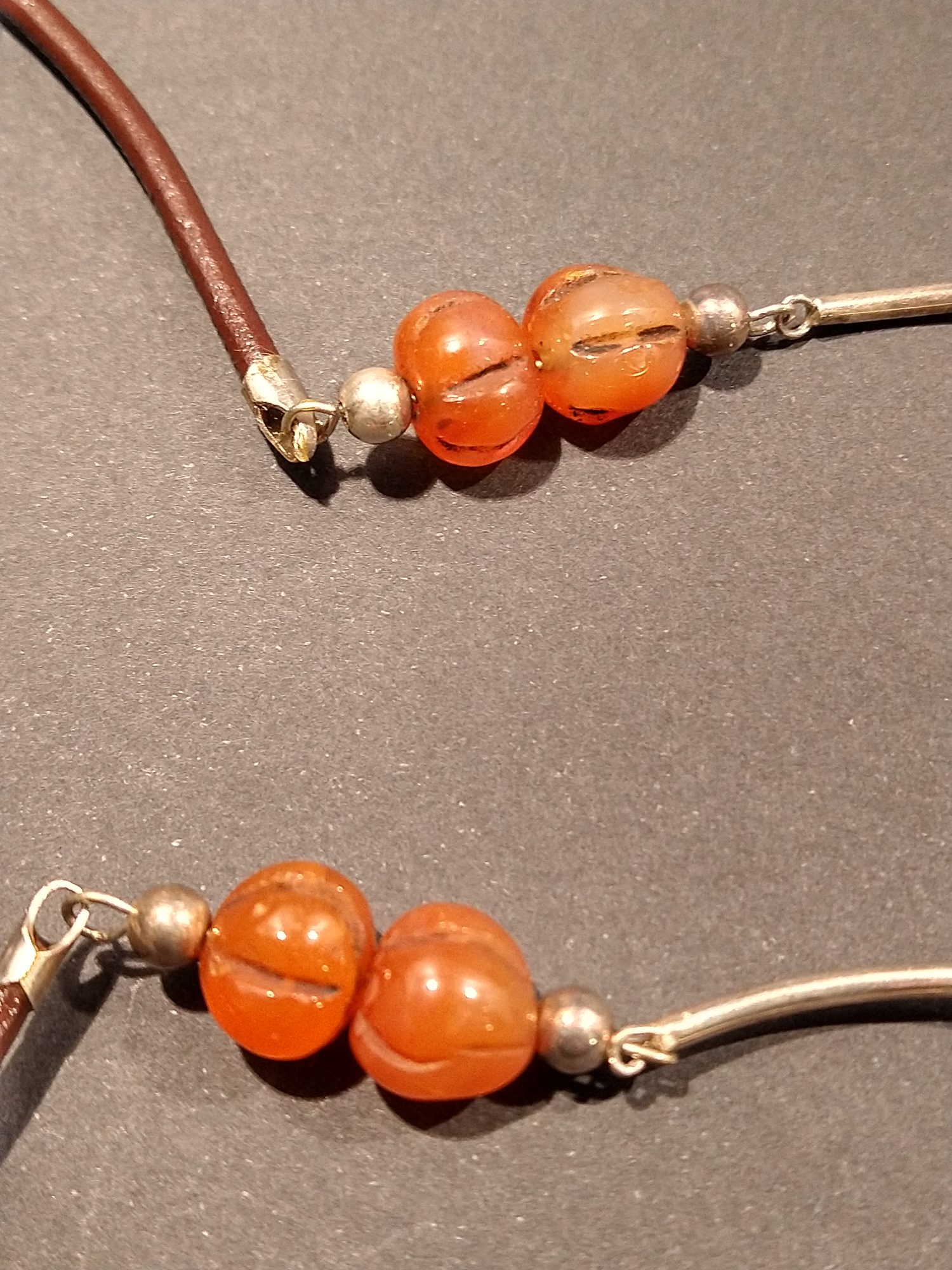 Long Suleiman agate and carnelian necklace handmade with sterling silver – view 14
